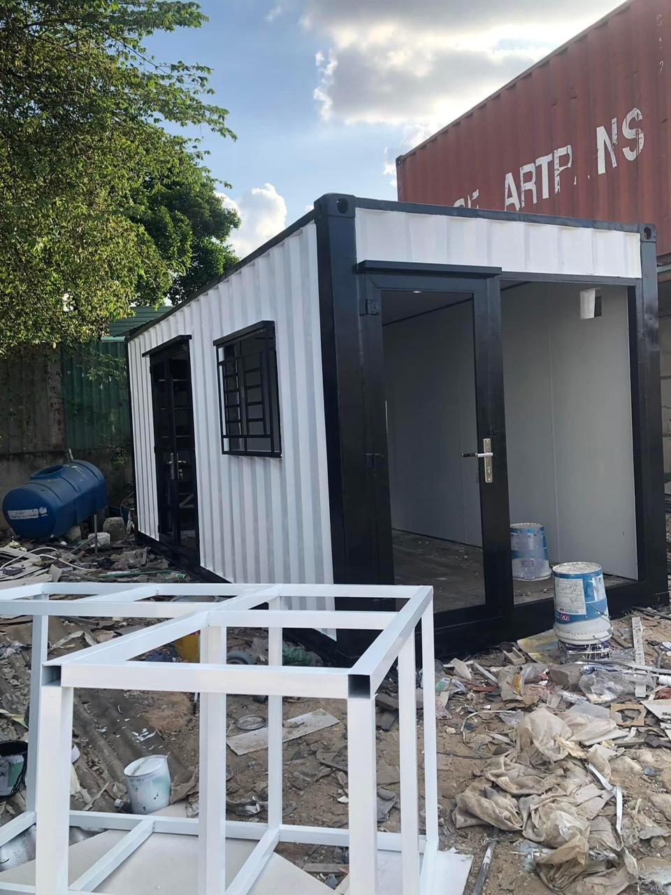 Container văn phòng mở 2 cửa